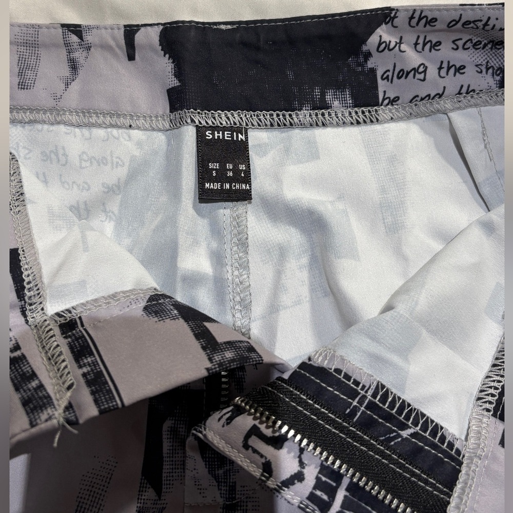 SHEIN black and white NYC pattern straight leg mid rise pants - Picture 2 of 4
